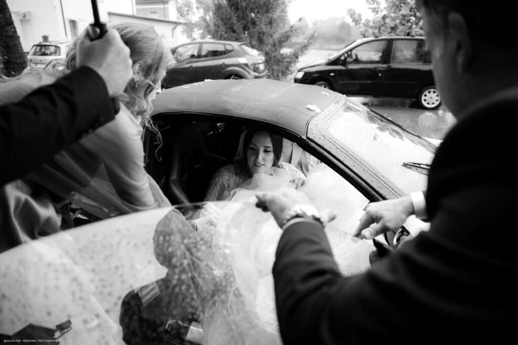 matrimonio in caso di pioggia foto