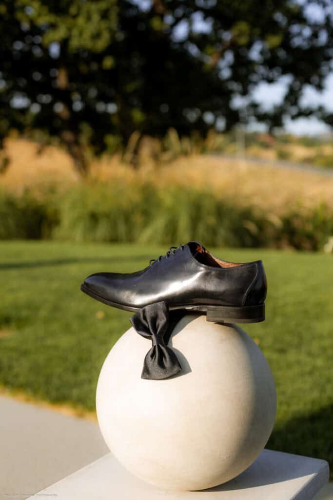 foto sposo dettagli stile